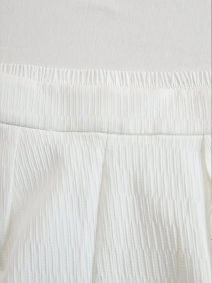 Creamy White Textured Lantern Sleeve Set