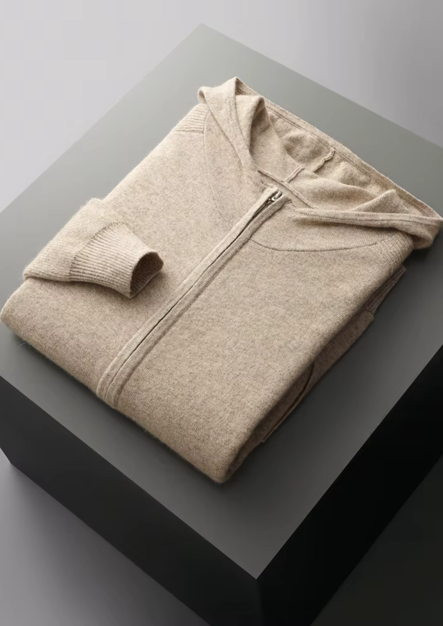 PREMIUM CASHMERE SAND KILIAN LEISURE SET
