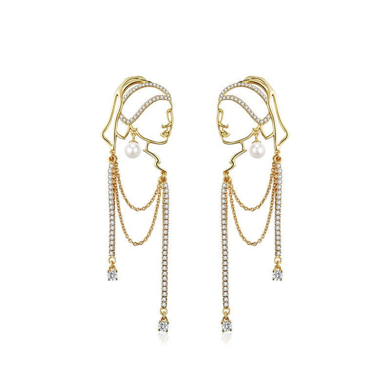 Girl with a Pearl Earrings